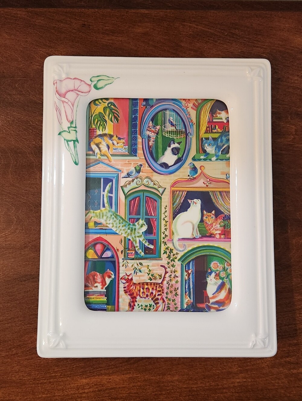 Grandmillennial Ceramic Frame